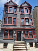 152 Boyd Ave in Jersey City, NJ - Building Photo - Building Photo