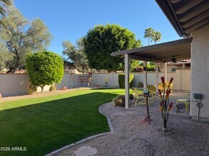 8054 E Del Trigo in Scottsdale, AZ - Building Photo - Building Photo