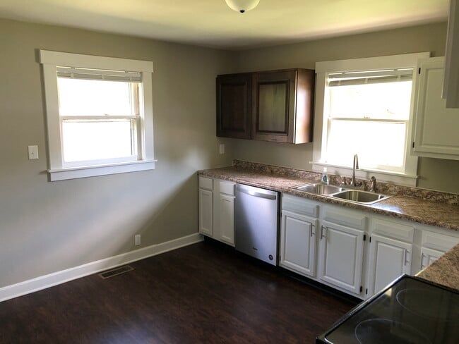 411 N Vine St, Unit 411 N Vine St in Plainfield, IN - Building Photo - Building Photo