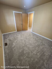 1806 E 3rd Ave photo'