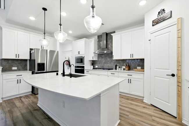 property at 15727 Rosemary Hl Ln