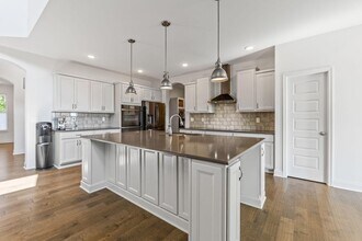 3622 Switchgrass Ct in Hilliard, OH - Building Photo - Building Photo
