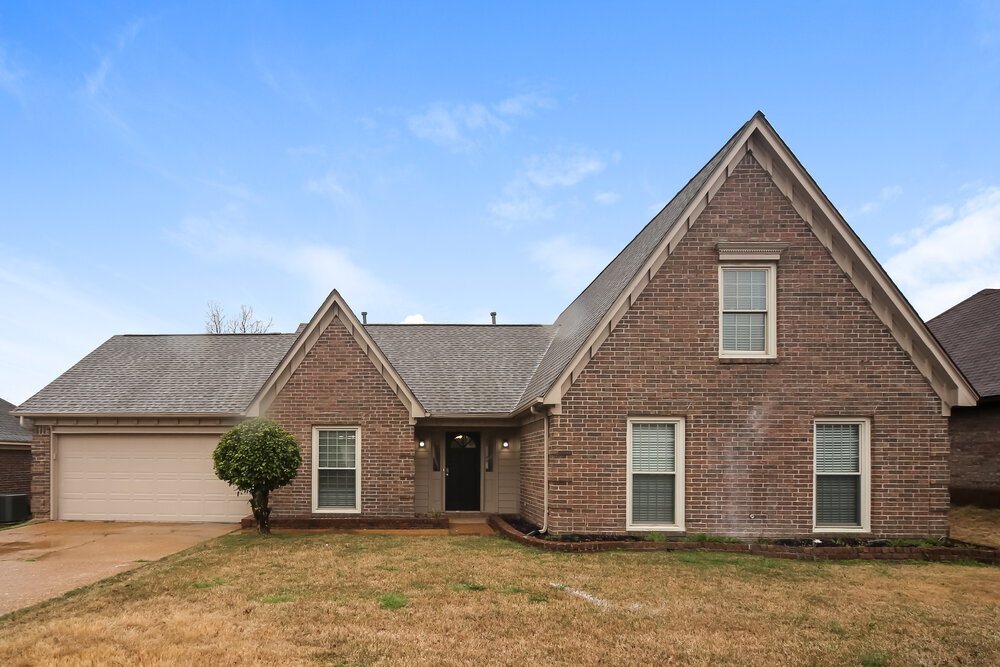7308 Schilling Cove E in Memphis, TN - Building Photo