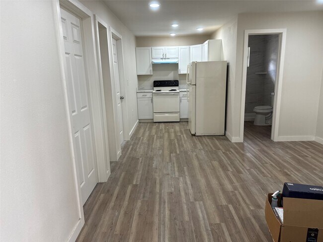 2434 Lidstone St in Houston, TX - Building Photo - Building Photo