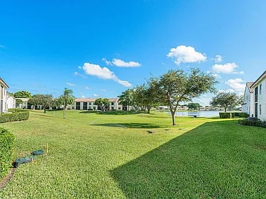 property at 3050 Norwood Pl