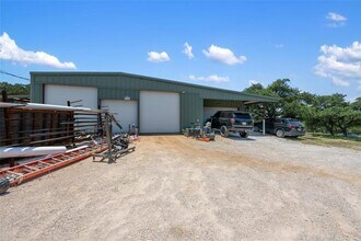21511 State Hwy 71 in Spicewood, TX - Building Photo - Building Photo