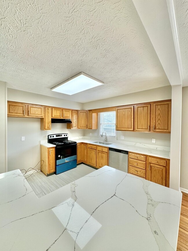 609 Martin Dr
