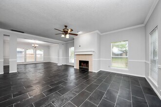 2102 Gemini St in Houston, TX - Building Photo - Building Photo