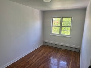 727 E 101st St, Unit 2nd floor in Brooklyn, NY - Building Photo - Building Photo