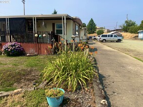 Nickel Mt. Trailer Park in Riddle, OR - Building Photo - Building Photo