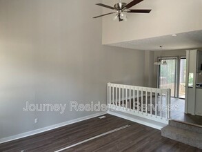 6476 Pittsfield Dr in Fayetteville, NC - Building Photo - Building Photo