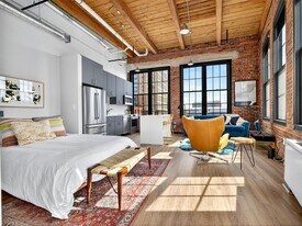 63 Melcher St in Boston, MA - Building Photo