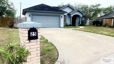 25 La Paz Ct in Brownsville, TX - Building Photo - Building Photo