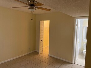 9701 Westview Dr in Coral Springs, FL - Building Photo - Building Photo