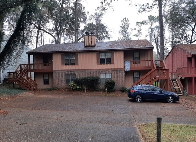 property at 324 Teal Ln