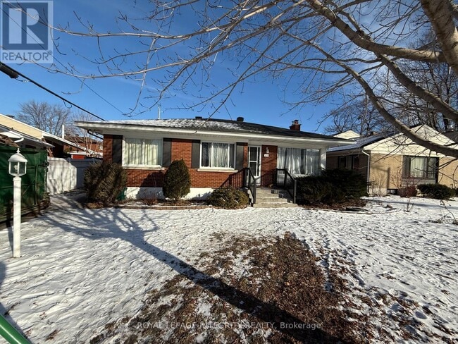 property at 1171 Checkers Rd