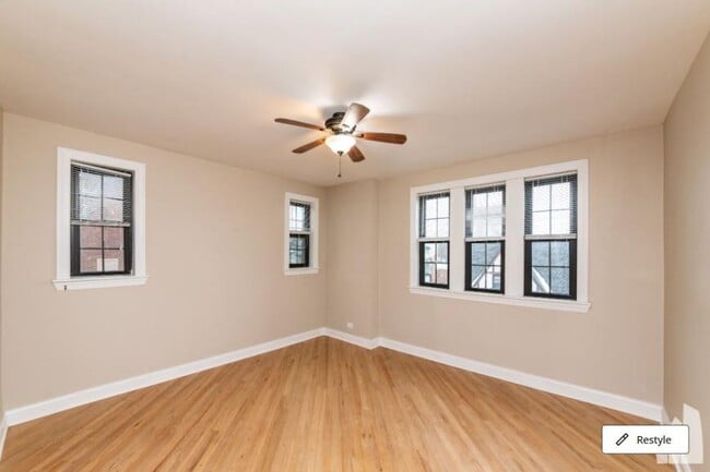 property at 894 Green Bay Rd