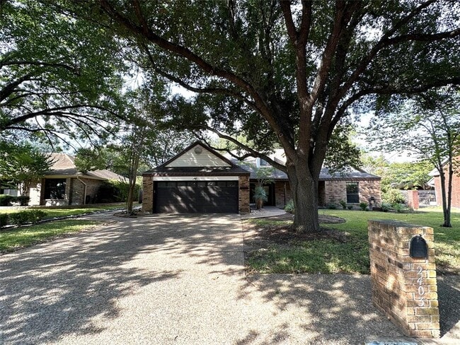 property at 2403 Braemar Cove