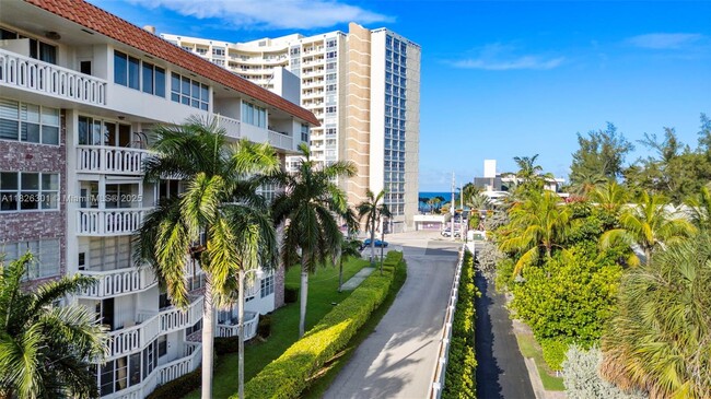 property at 3199 S Ocean Dr