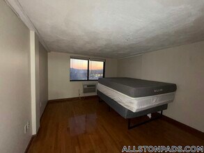 1110 Commonwealth Ave, Unit 603 in Boston, MA - Building Photo - Building Photo