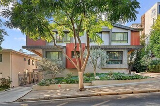 1425 N Harper Ave in West Hollywood, CA - Building Photo - Building Photo