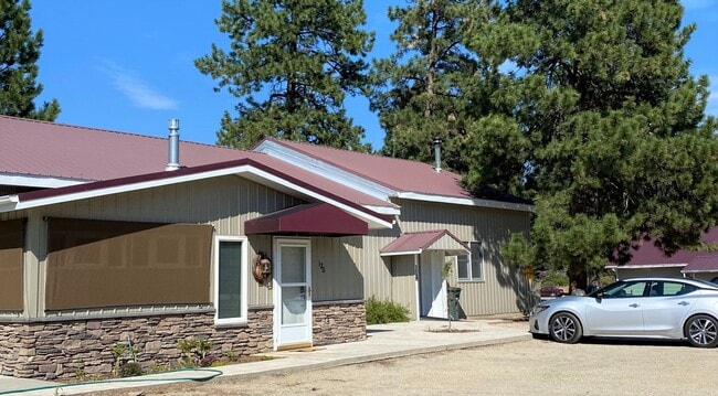 property at 118 Kent Ln