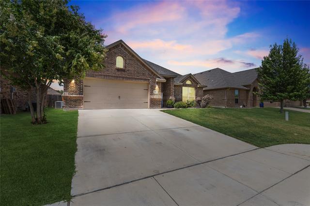 617 Zachary Dr in Weatherford, TX - Building Photo - Building Photo