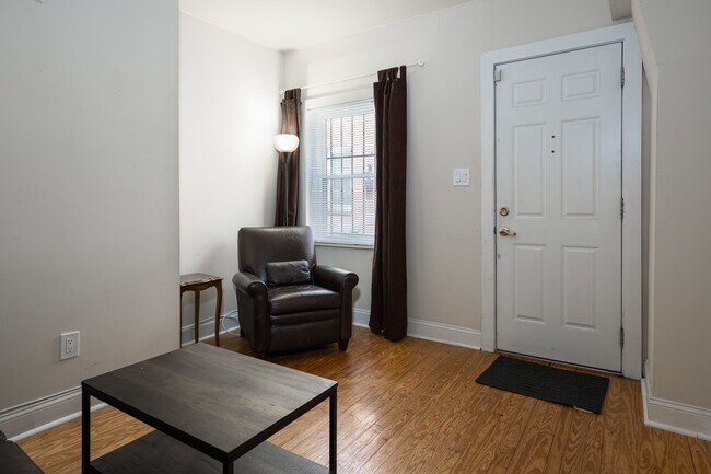 2225 Lamley st photo'