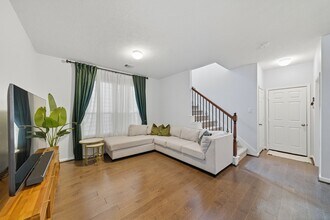 8624 Cedar Plains Ln in Houston, TX - Building Photo - Building Photo