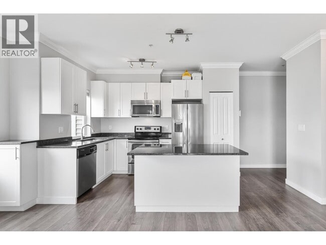 property at 11580-11223 223 St