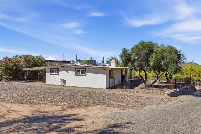 property at 38466 N Basin Rd