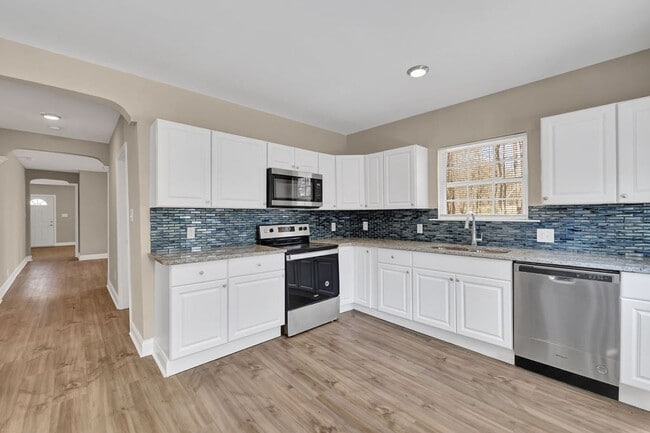 property at 2258 Niskey Lake Rd SW