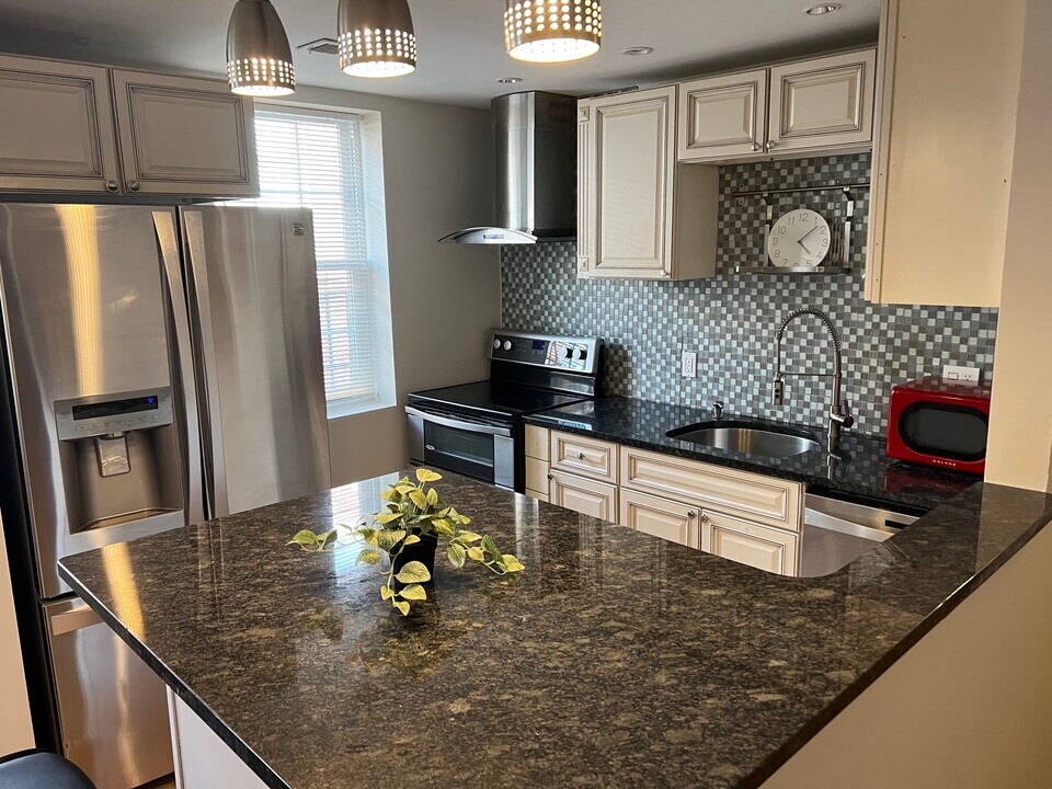 3319 Liberty Heights Ave Photo