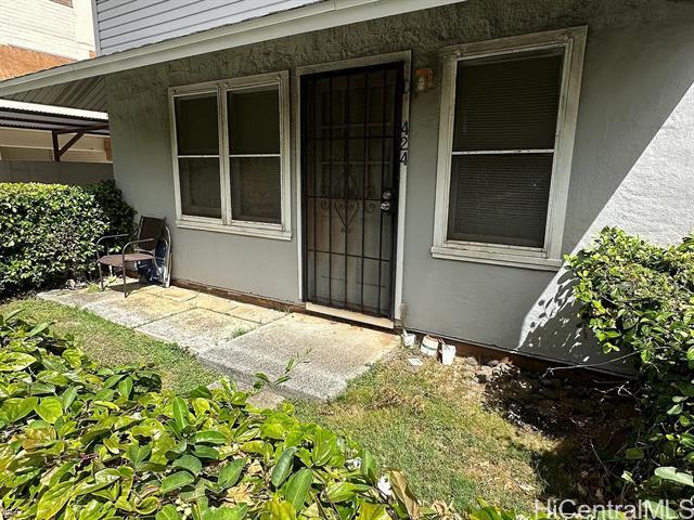 424 ?Olohana St in Honolulu, HI - Building Photo - Building Photo