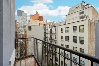152 Ludlow St, Unit 5D in New York, NY - Building Photo - Building Photo