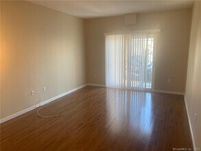 76 Liberty St in Southington, CT - Building Photo - Building Photo