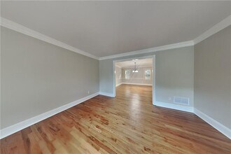 3298 Robinson Oaks Way NE in Marietta, GA - Building Photo - Building Photo