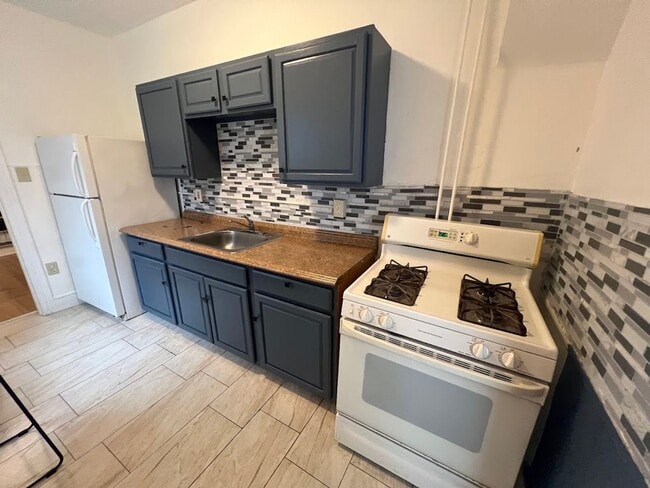 property at 216 Mulberry St
