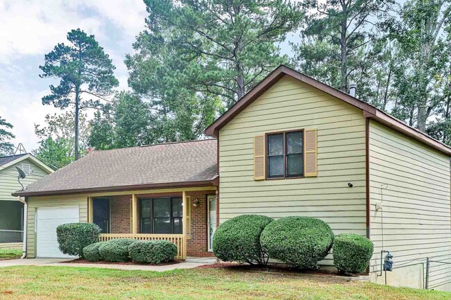 1677 Underwood Dr SE in Conyers, GA - Building Photo - Building Photo