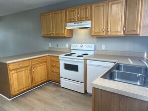 633 Beaverview Dr in Bristol, VA - Building Photo - Building Photo