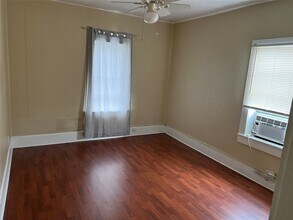 5105 Crawford St, Unit 2 in Houston, TX - Building Photo - Building Photo