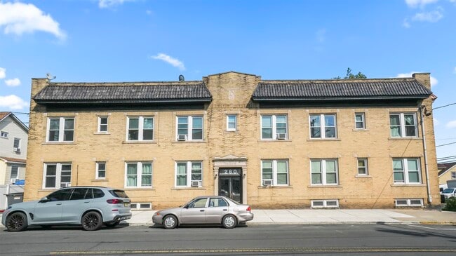 property at 260 Davis Ave