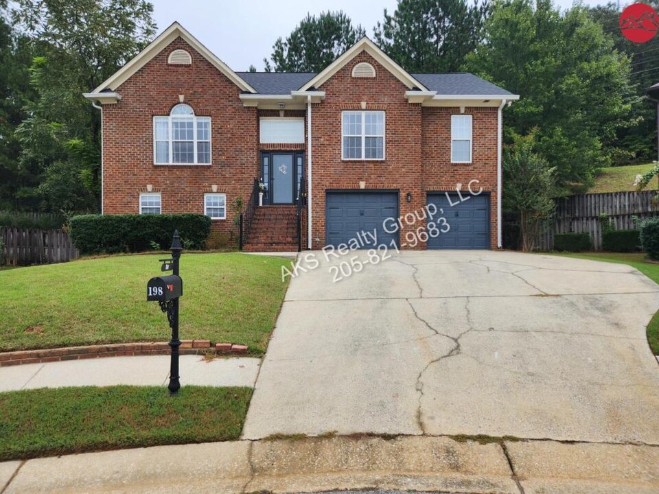 198 Lenox Dr in Birmingham, AL - Building Photo