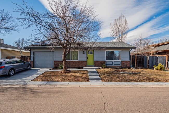 property at 1515 Sagrimore Cir