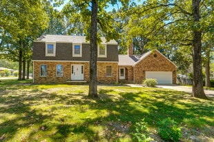 612 E Glendale St in Aurora, MO - Building Photo