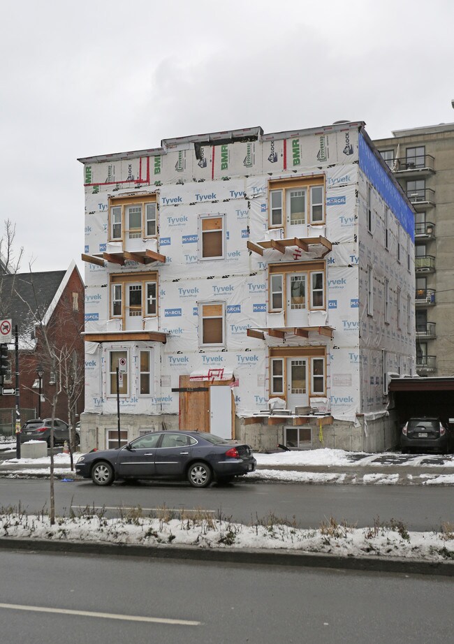 512 St-Joseph Blvd in Montréal, QC - Building Photo - Building Photo