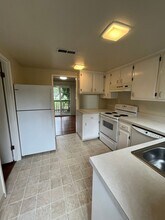 1500 Norkenzie Rd in Eugene, OR - Building Photo - Building Photo