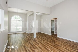1776 Summit Creek Way in Loganville, GA - Building Photo - Building Photo