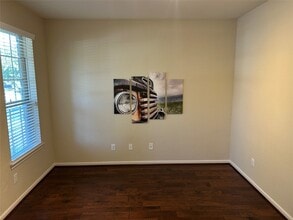 6819 Hunters Trace Ln in Baytown, TX - Building Photo - Building Photo