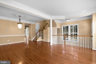 21923 Windy Oaks Square in Broadlands, VA - Building Photo - Building Photo